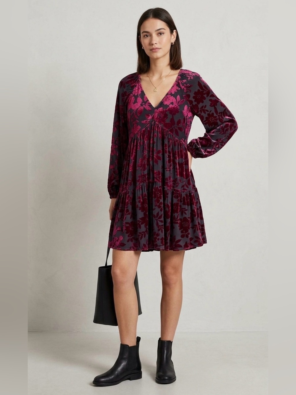 Taylor Floral Burgundy Velvet Burnout Floral Mini Tiered Dress sz 10 (medium)